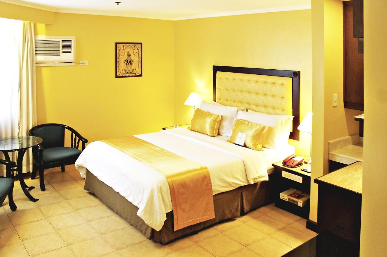 Royal Bellagio Hotel Makati City Eksteriør bilde