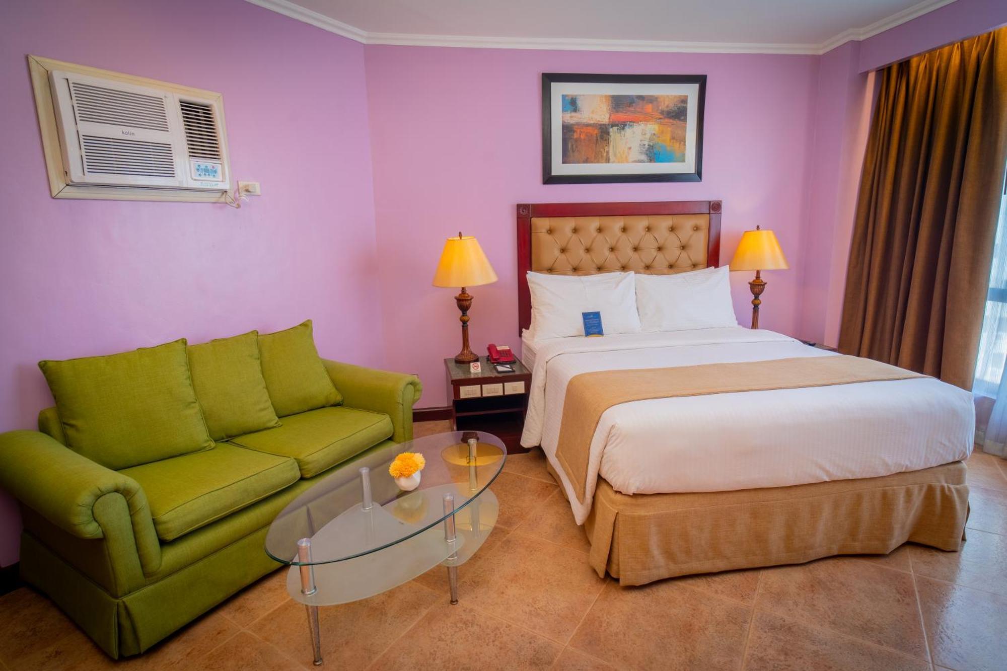 Royal Bellagio Hotel Makati City Eksteriør bilde