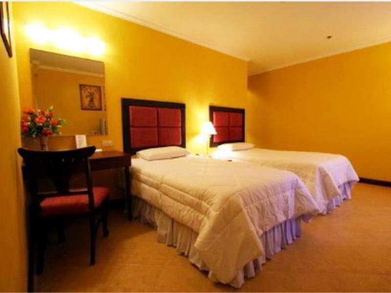 Royal Bellagio Hotel Makati City Eksteriør bilde