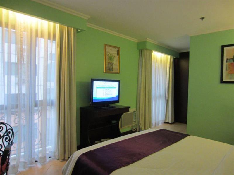 Royal Bellagio Hotel Makati City Eksteriør bilde